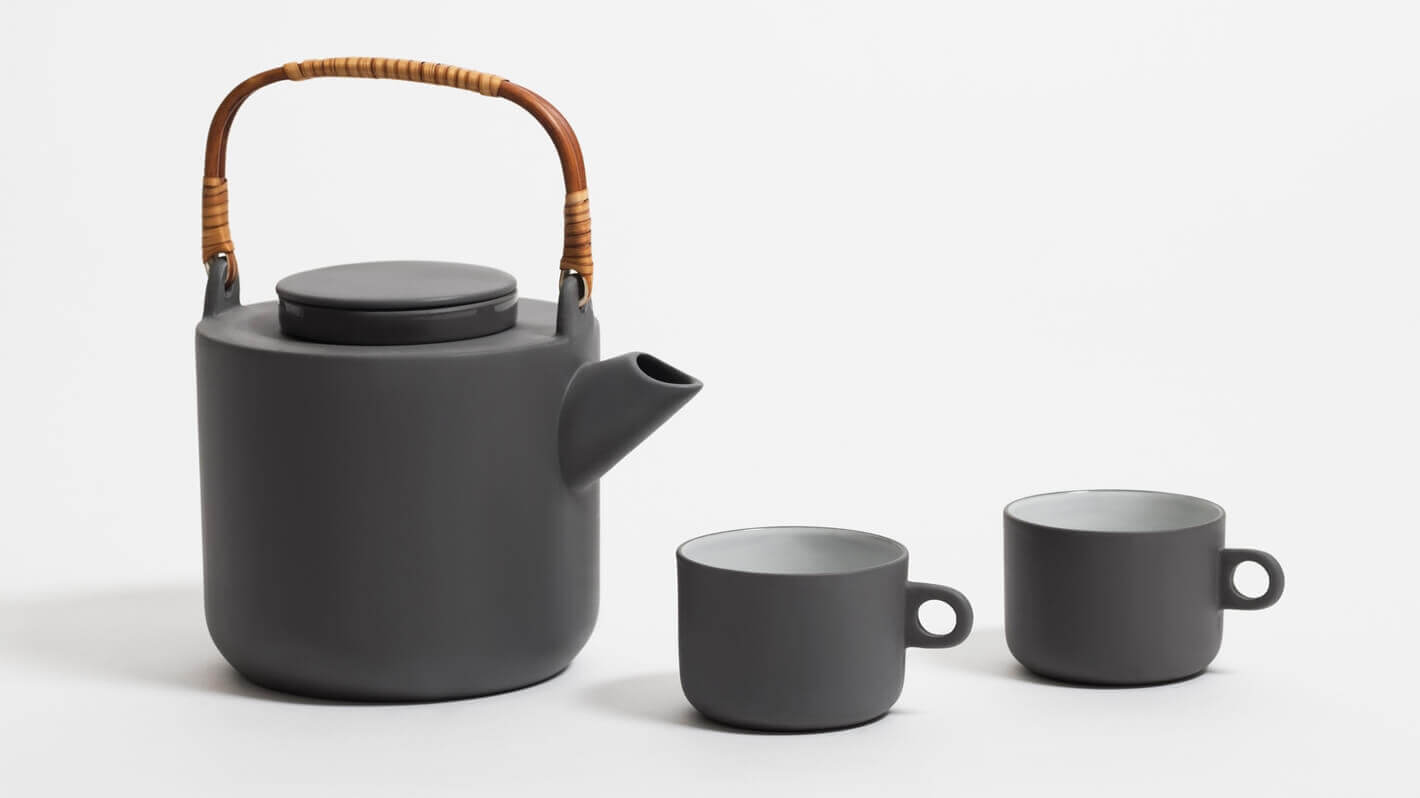 Botra Teapot - Large - Black group image - 2