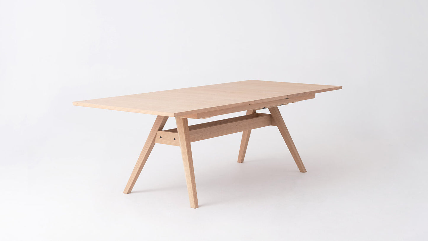 Close Expandable Table - Oak - Oak Top group image - 6